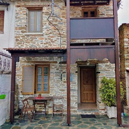 Ξενώνας Το Πέτρινο 2 Keramídhion Eksteriør bilde